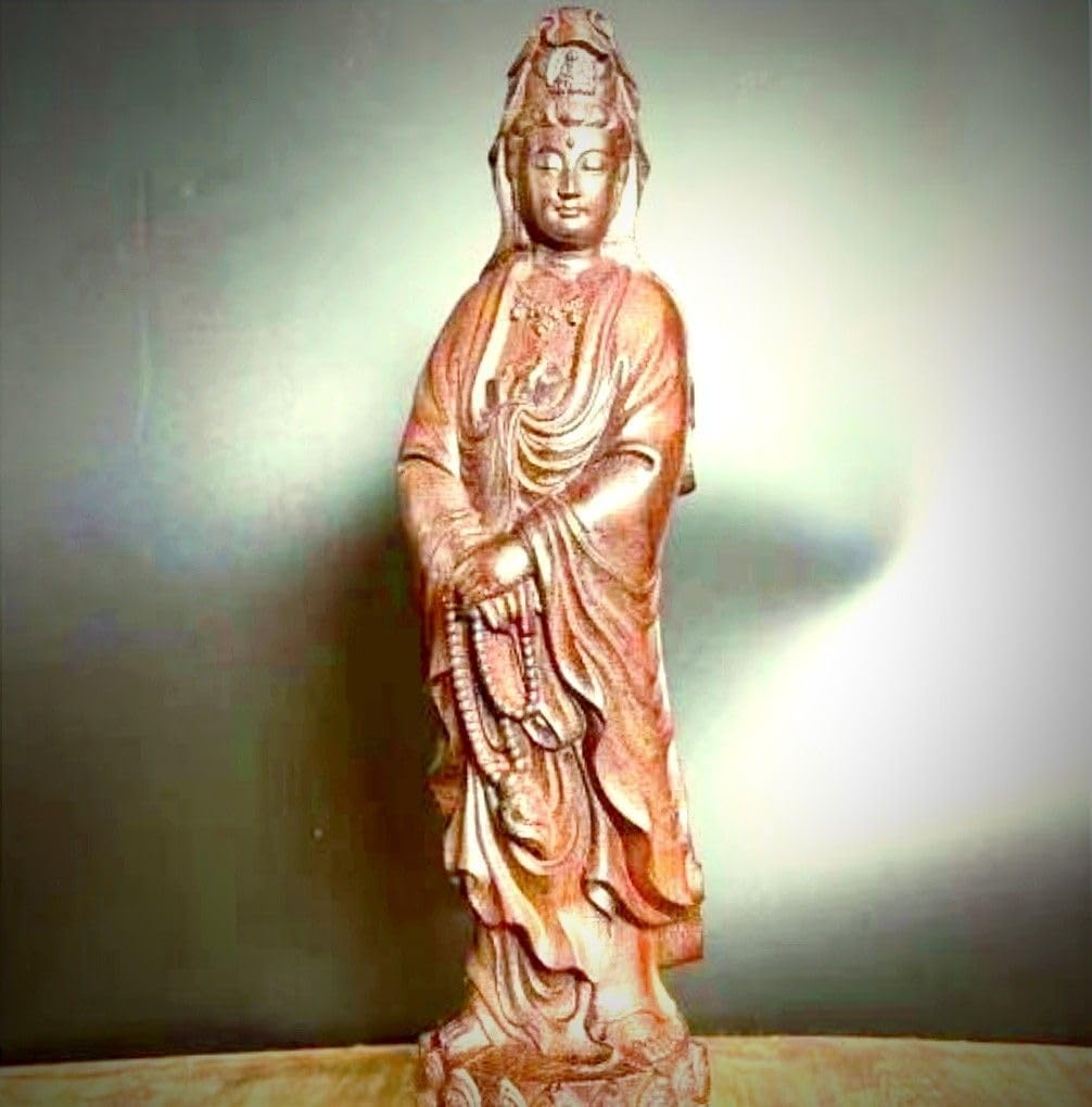 クリスタル　水晶　仏像　裏彫　土台付　天然　観音様　彫刻 置物 開運 1点物 クリスタル水晶仏像裏彫土台付天然観音様彫刻 置物 開運 1点物